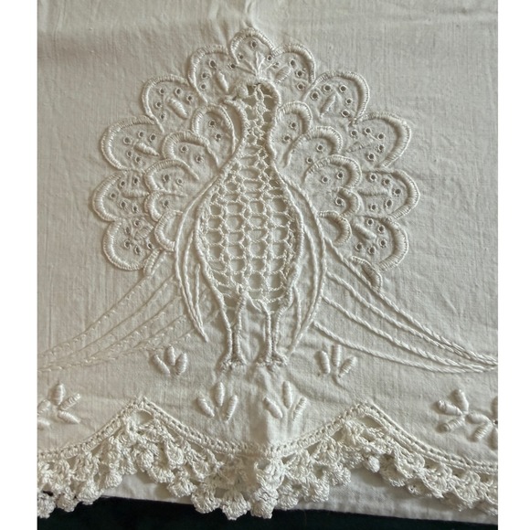 Unbranded Other - Vintage White Cotton Pillowcase Pair Embroidered Peacock Lace Trim 21x31